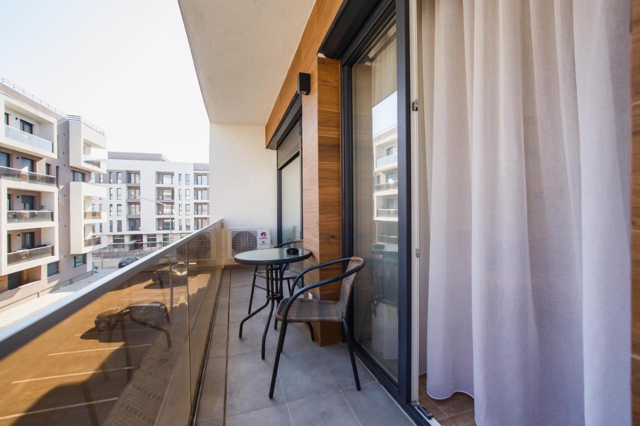 Lovely Home At West Residence Oradea Extérieur photo